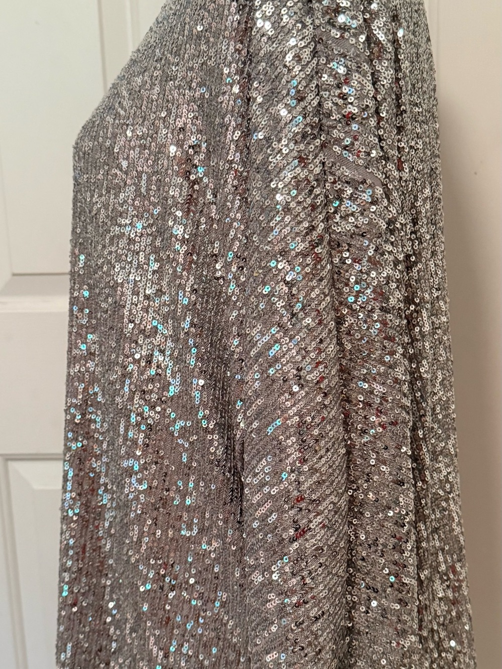 Cable & Gauge Silver Sequin Scoop Neck Pullover Party Dinner Disco Holiday - Picture 4 of 13